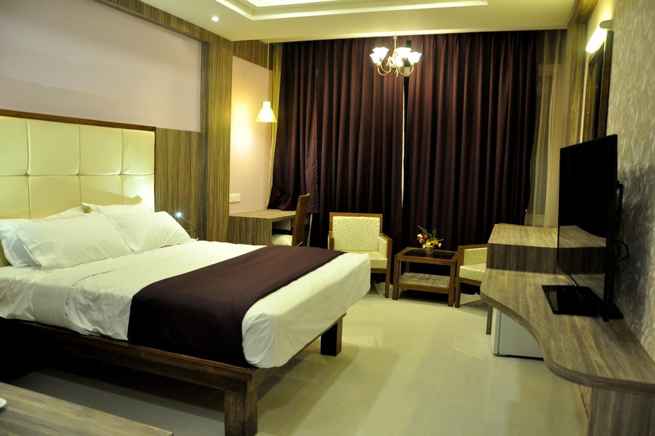Panaji Residency Hotel Eksteriør billede
