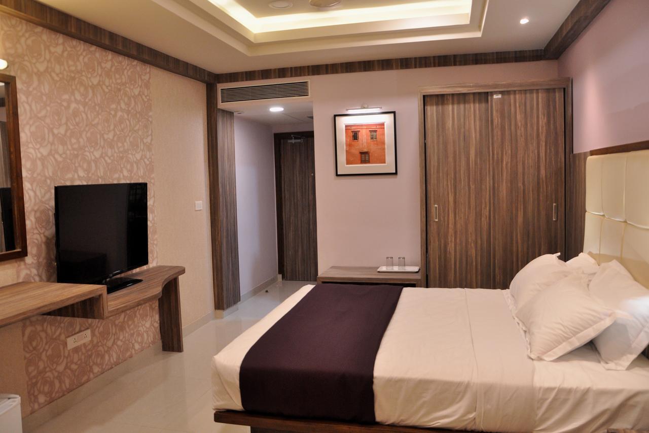 Panaji Residency Hotel Eksteriør billede
