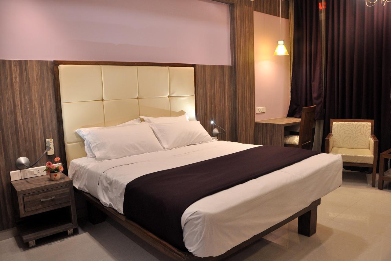 Panaji Residency Hotel Eksteriør billede